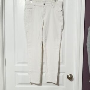 🦋3/$15💰White Pants